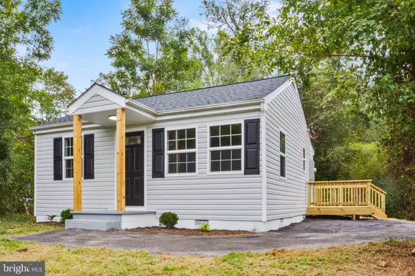 Orange, VA 22960,18084 MONROVIA RD W