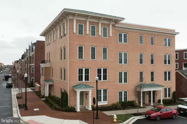 621 MCKENZIE AVE #101, Alexandria, VA 22301