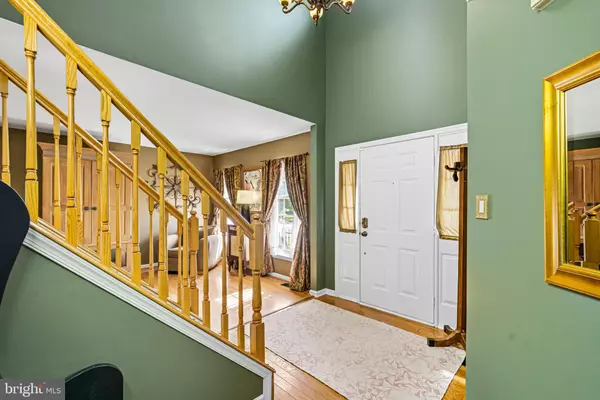 Mount Laurel, NJ 08054,21 HILLSIDE LN