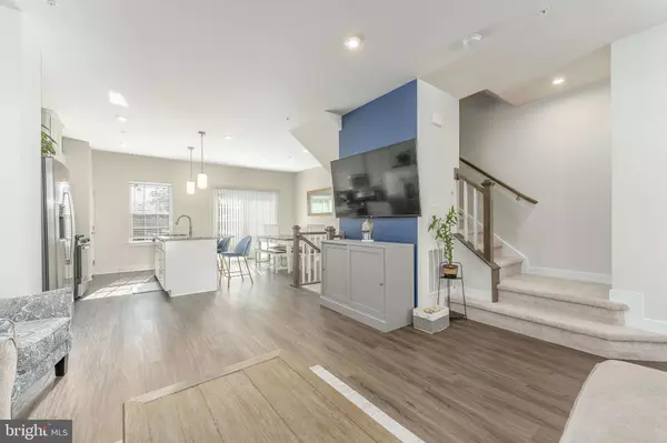 Gilbertsville, PA 19525,16 HUNTERS DR