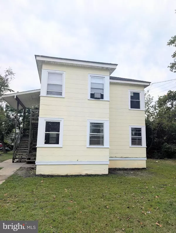 Millville, NJ 08332,215 FULTON ST