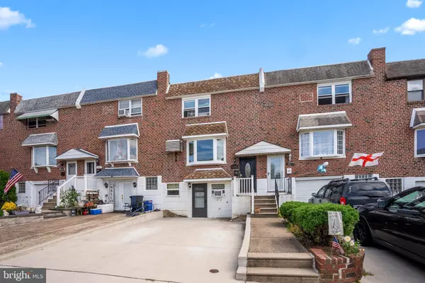 12011 TEMPLETON DR, Philadelphia, PA 19154