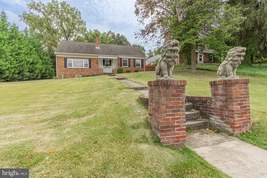 192 RATHTON RD, York, PA 17403