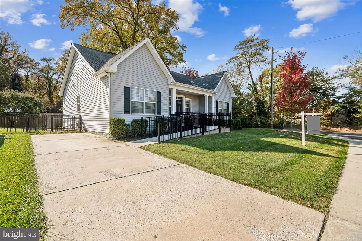 Riverdale, MD 20737,4801 CHIEF CHRIS KYLE CT