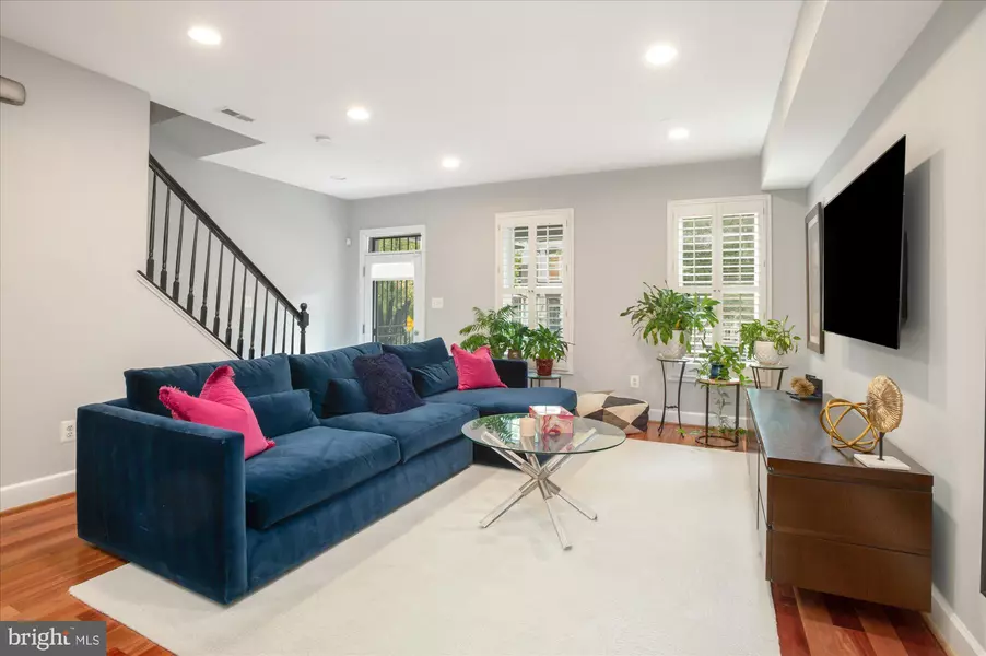 323 T ST NW, Washington, DC 20001