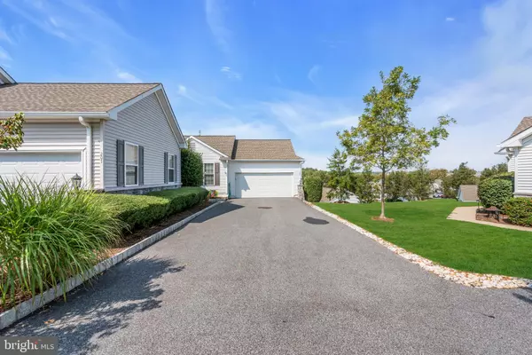 Glen Mills, PA 19342,209 N SILVER FOX DR