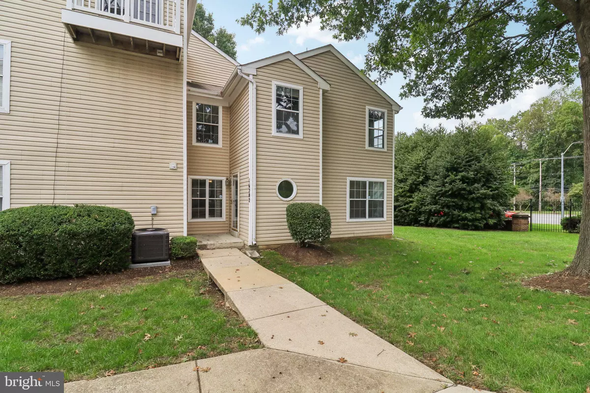 Bowie, MD 20716,16202 ELLIPSE TER #1-2