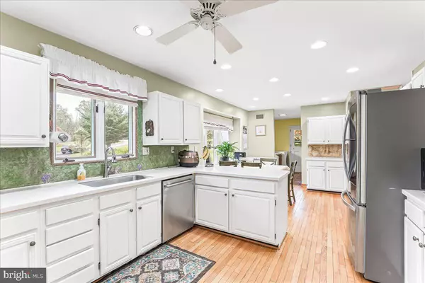 Kennett Square, PA 19348,907 MITCHELL FARM LN