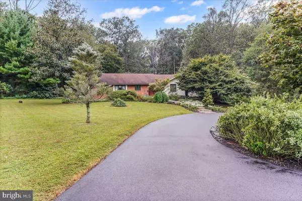 907 MITCHELL FARM LN, Kennett Square, PA 19348