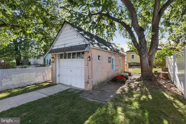 Collingdale, PA 19023,1110 BROAD STREET