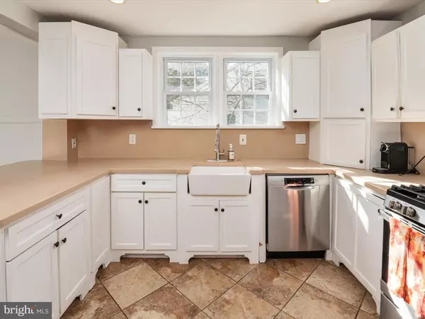 Upper Marlboro, MD 20772,14113 RECTORY LN