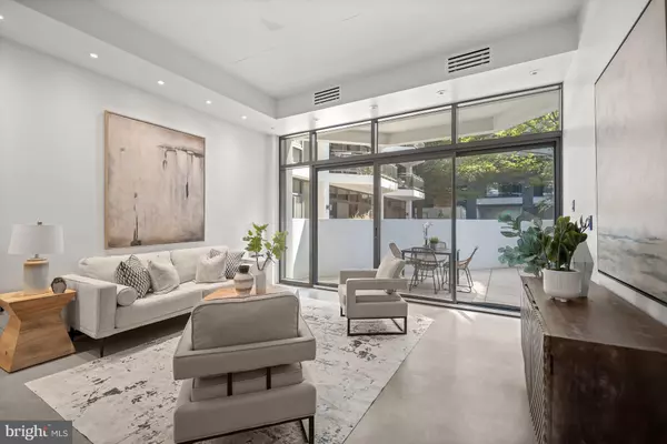 1530 KEY BLVD #125, Arlington, VA 22209