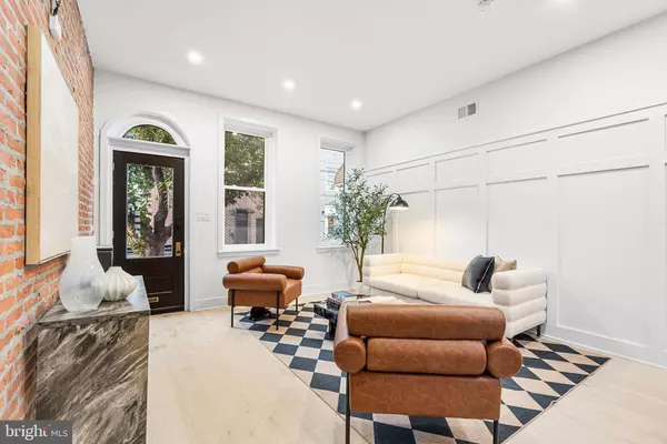 Philadelphia, PA 19125,2566 SALMON ST