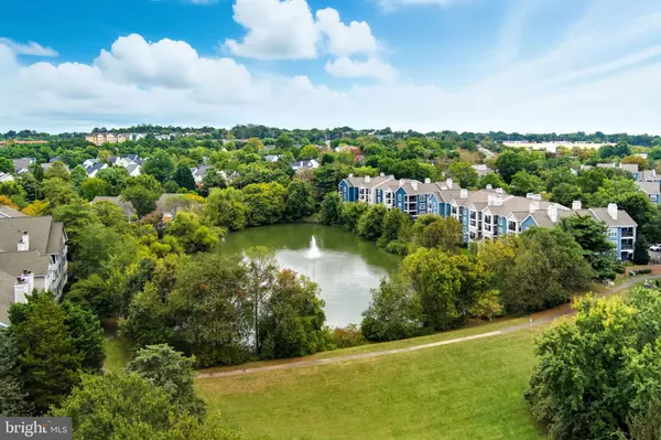 14313 CLIMBING ROSE WAY #105, Centreville, VA 20121