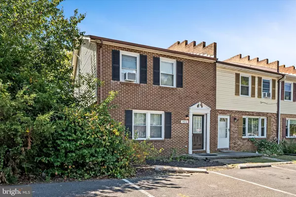 Stephens City, VA 22655,406 CARROLL DR