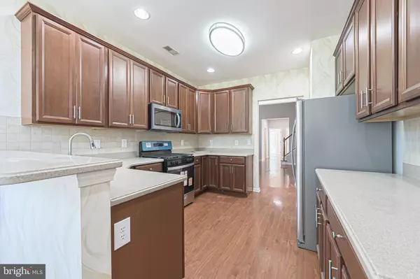 Absecon, NJ 08201,28 ABLES RUN DR