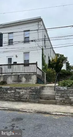 Steelton, PA 17113,413 READING ST