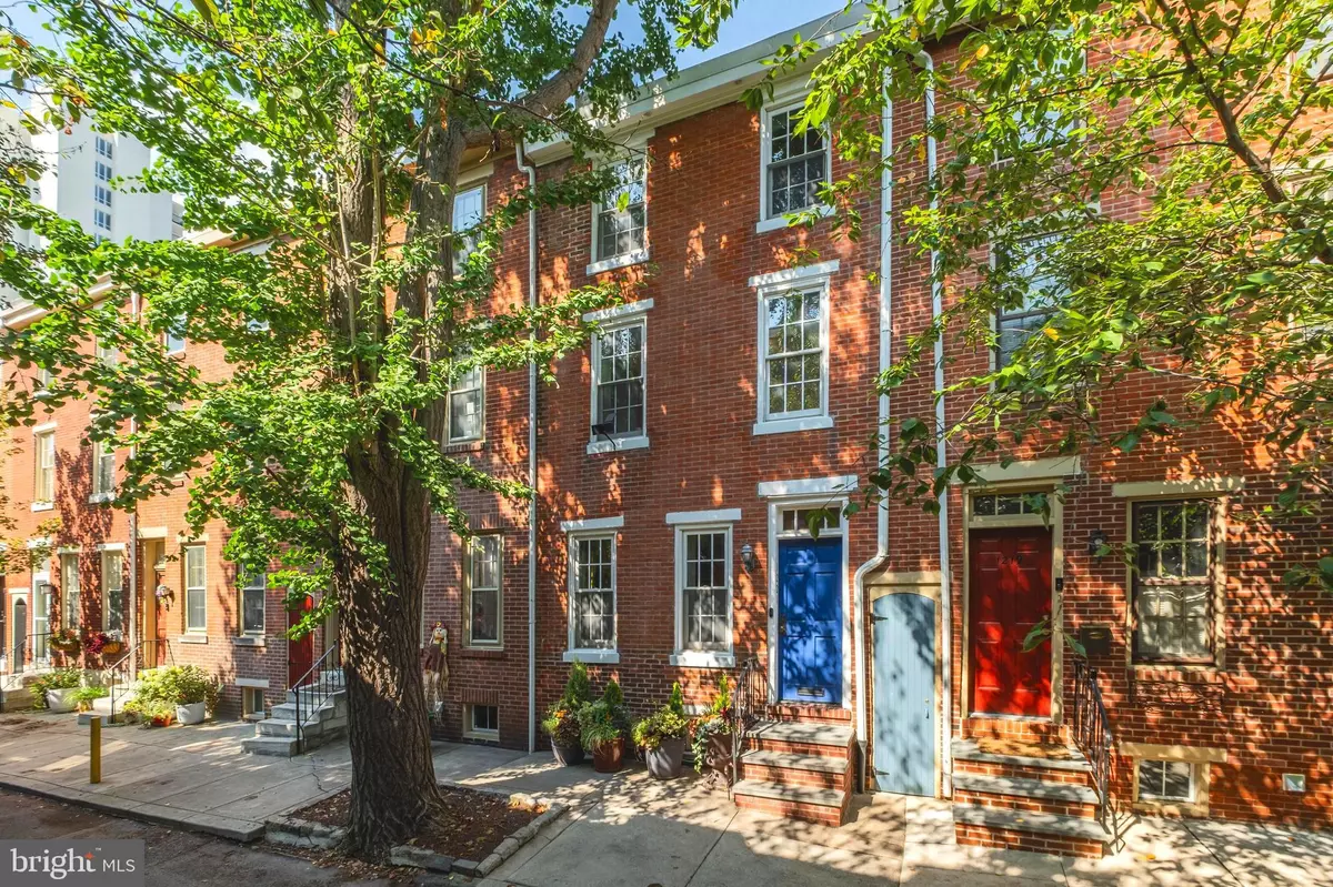 Philadelphia, PA 19147,1221 RODMAN ST