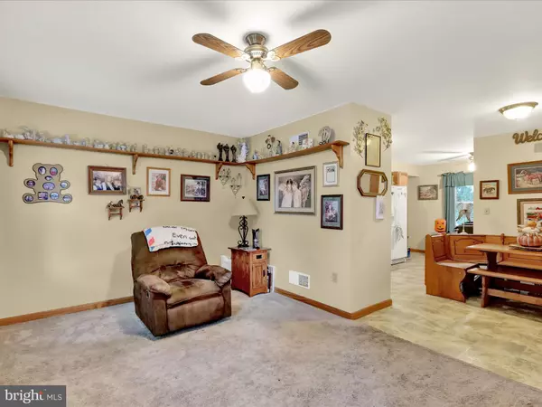 Ephrata, PA 17522,144 NISS AVE