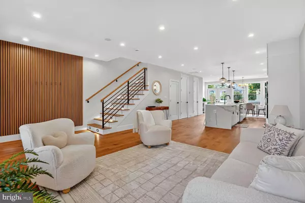 Washington, DC 20011,1334 LONGFELLOW ST NW