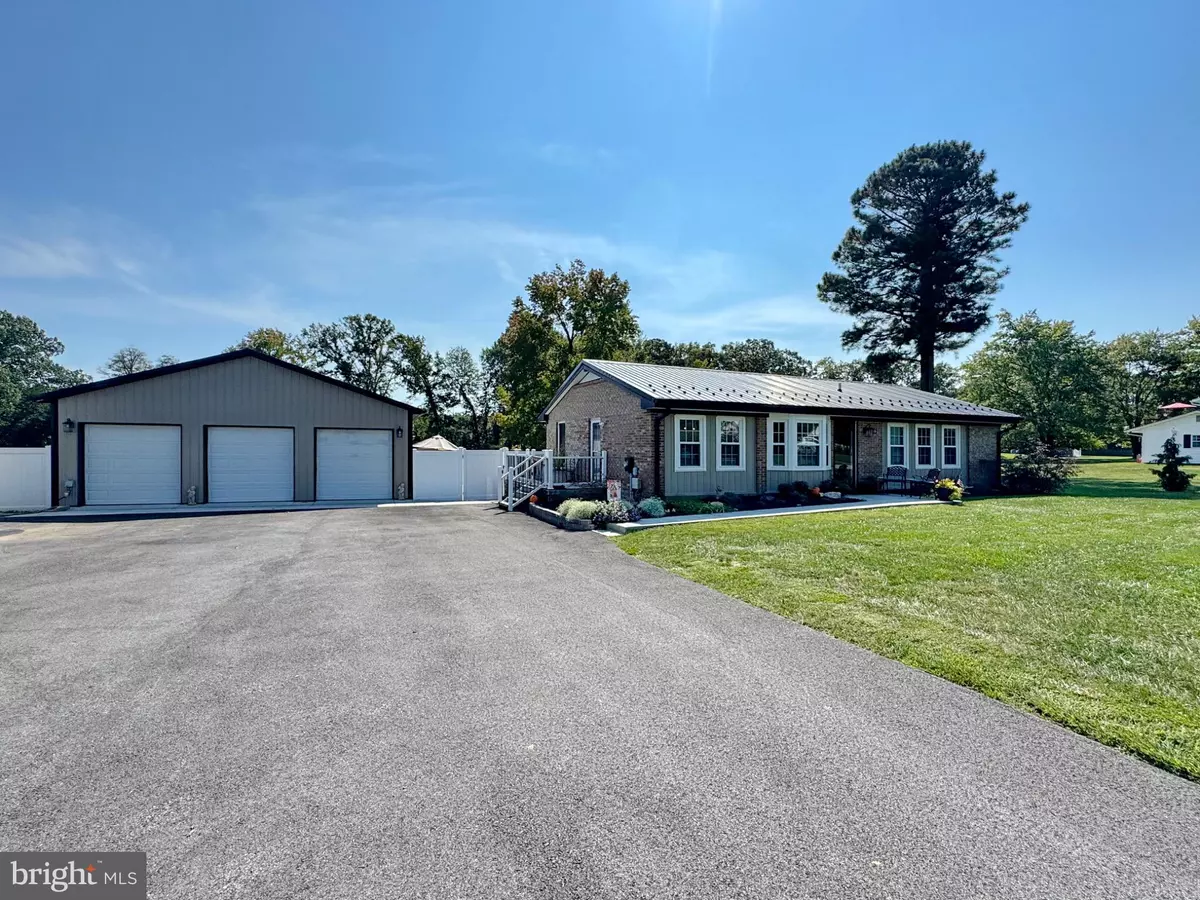 La Plata, MD 20646,7406 ROBIN RD