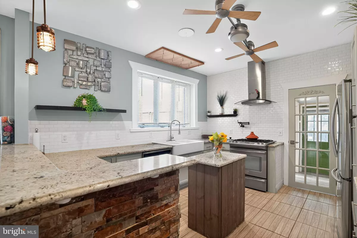 Norristown, PA 19401,654 STANBRIDGE ST