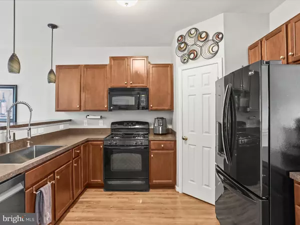 York, PA 17402,2458 SCHULTZ WAY #30