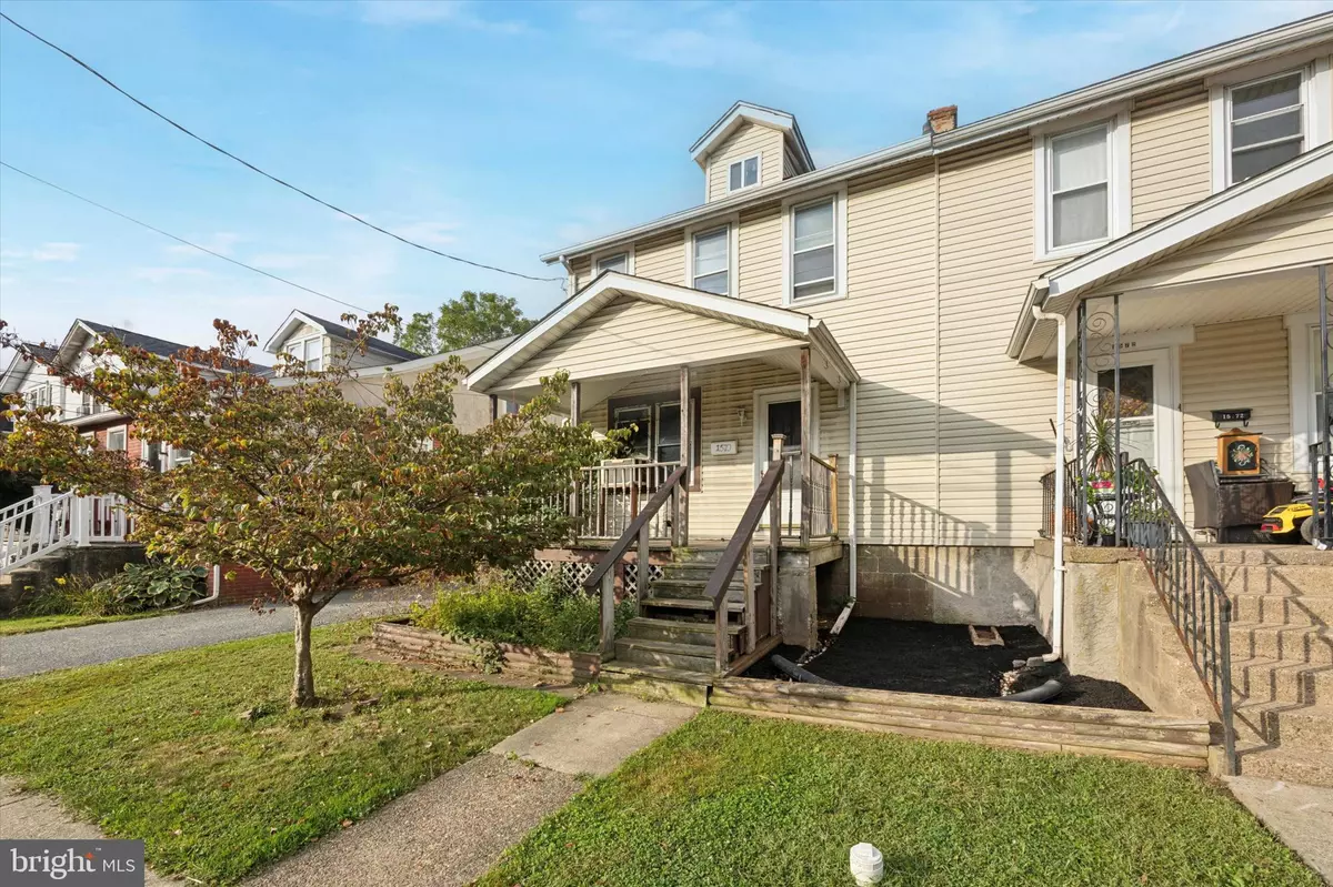 Marcus Hook, PA 19061,1570 MARKET ST