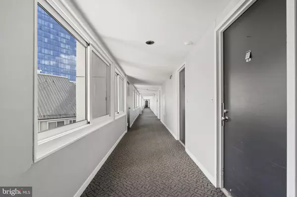 Philadelphia, PA 19103,2301 CHERRY ST #6F