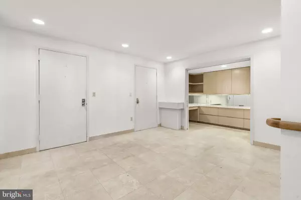 Philadelphia, PA 19103,2301 CHERRY ST #5F