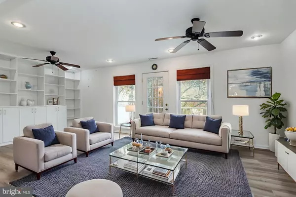 Fairfax, VA 22031,3704 PERSIMMON CIR