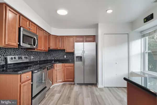 Fairfax, VA 22031,3704 PERSIMMON CIR