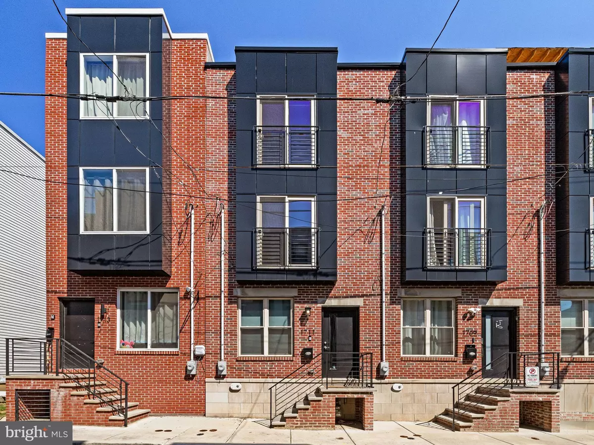 Philadelphia, PA 19121,1711 W SEYBERT ST