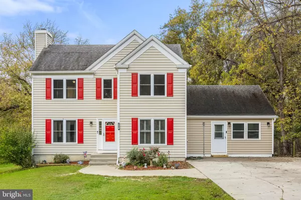 776 THOROUGHBRED DR, Charles Town, WV 25414