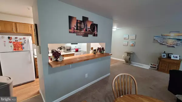 Glen Burnie, MD 21061,202 JUNEBERRY WAY #2C