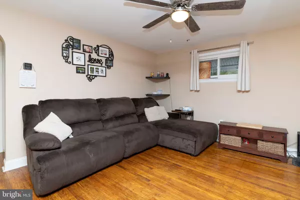 Abington, PA 19001,2637 WOODLAND RD