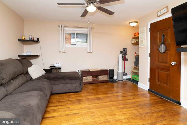 Abington, PA 19001,2637 WOODLAND RD