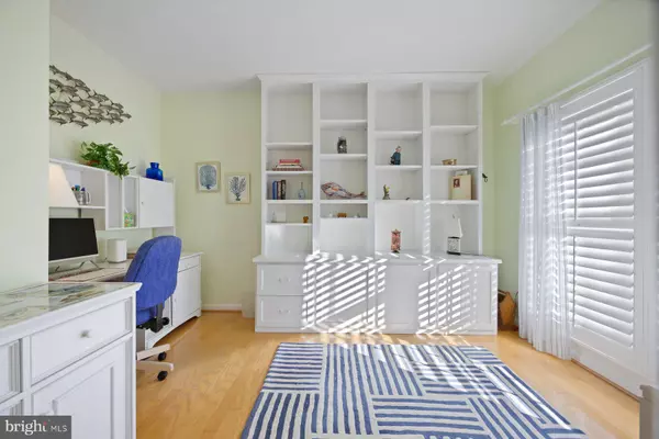 Taneytown, MD 21787,814 HORSESHOE LN