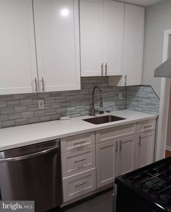 Drexel Hill, PA 19026,153 BURMONT RD #B