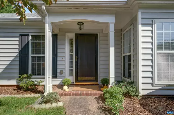 Charlottesville, VA 22903,570 PEBBLE HILL CT