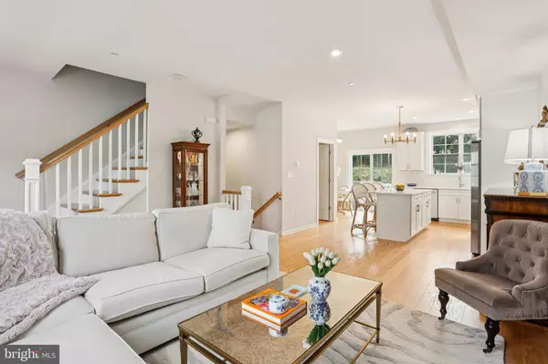 Broomall, PA 19008,306 ROCK RUN CIR