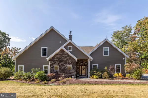 Rio, WV 26755,1239 TOP OF THE MOUNTAIN