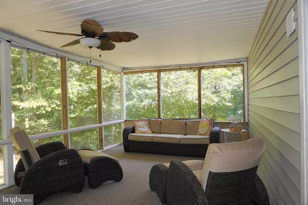 Newark, DE 19713,420 ARBOUR DR