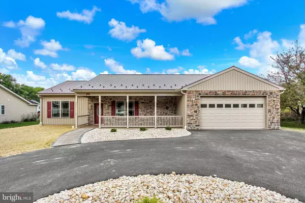 13189 SENECA DR, Waynesboro, PA 17268