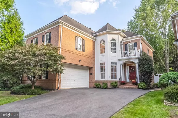 10087 DANIELS RUN WAY, Fairfax, VA 22030