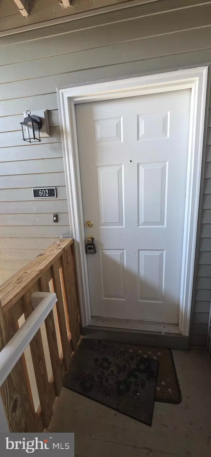 Plainsboro, NJ 08536,602 RAVENS CREST DR