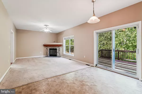 Stafford, VA 22554,73 GLACIER WAY