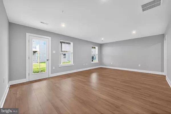 Lansdale, PA 19446,405 SADIE AVE