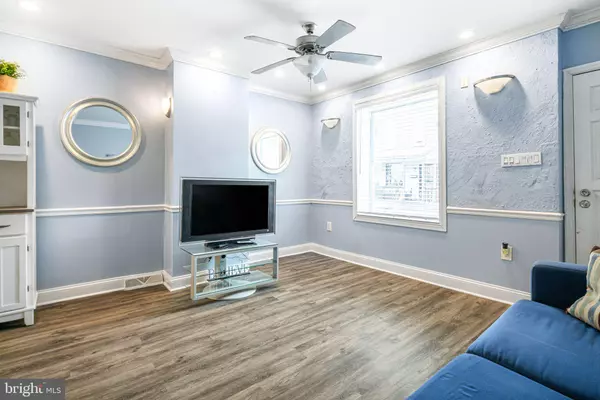 Philadelphia, PA 19148,2543 S FRANKLIN ST