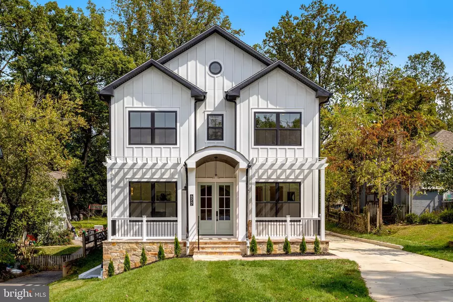 4517 CLERMONT PL, Garrett Park, MD 20896